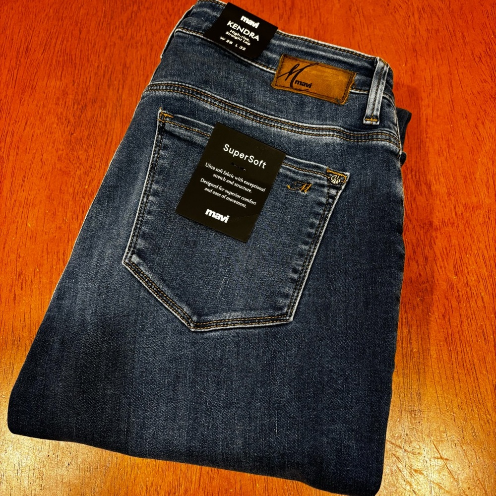 Mavi Kendra Supersoft High-Rise Straight Leg Jeans